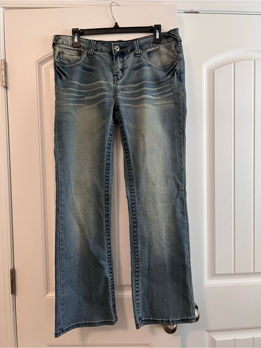 Blue Asphalt Vintage Y2K Low Rise Bootcut Jeans Whiskered Size 13 Short